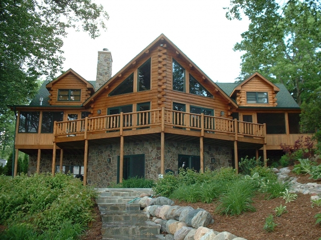 Top Coat Log Home Restoration