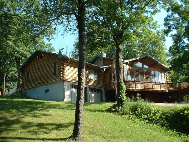 Top Coat Log Home Restoration