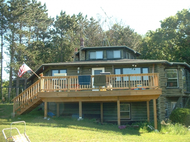 Top Coat Log Home Restoration