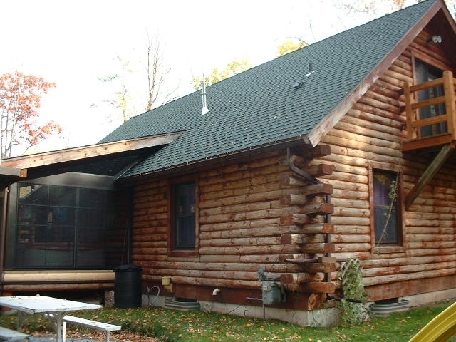 Top Coat Log Home Restoration