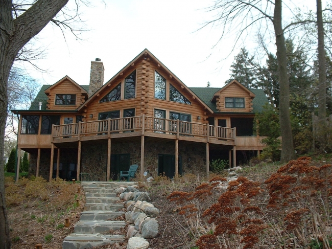 Top Coat Log Home Restoration