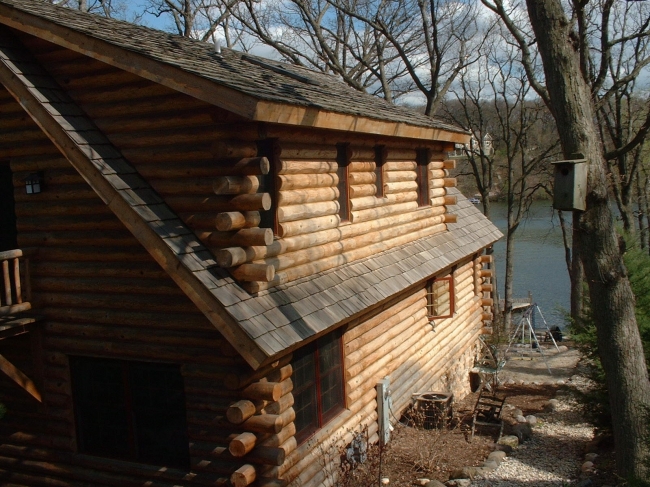 Top Coat Log Home Restoration