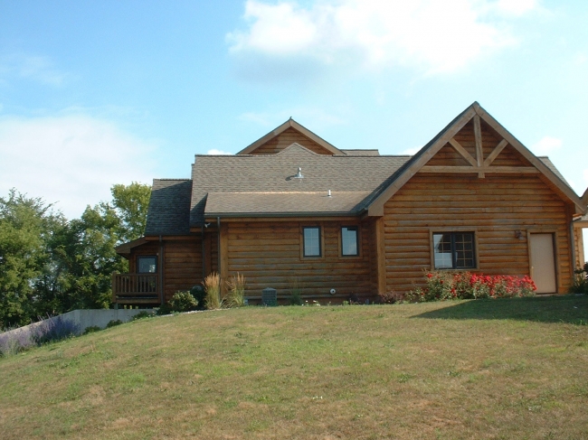 Top Coat Log Home Restoration